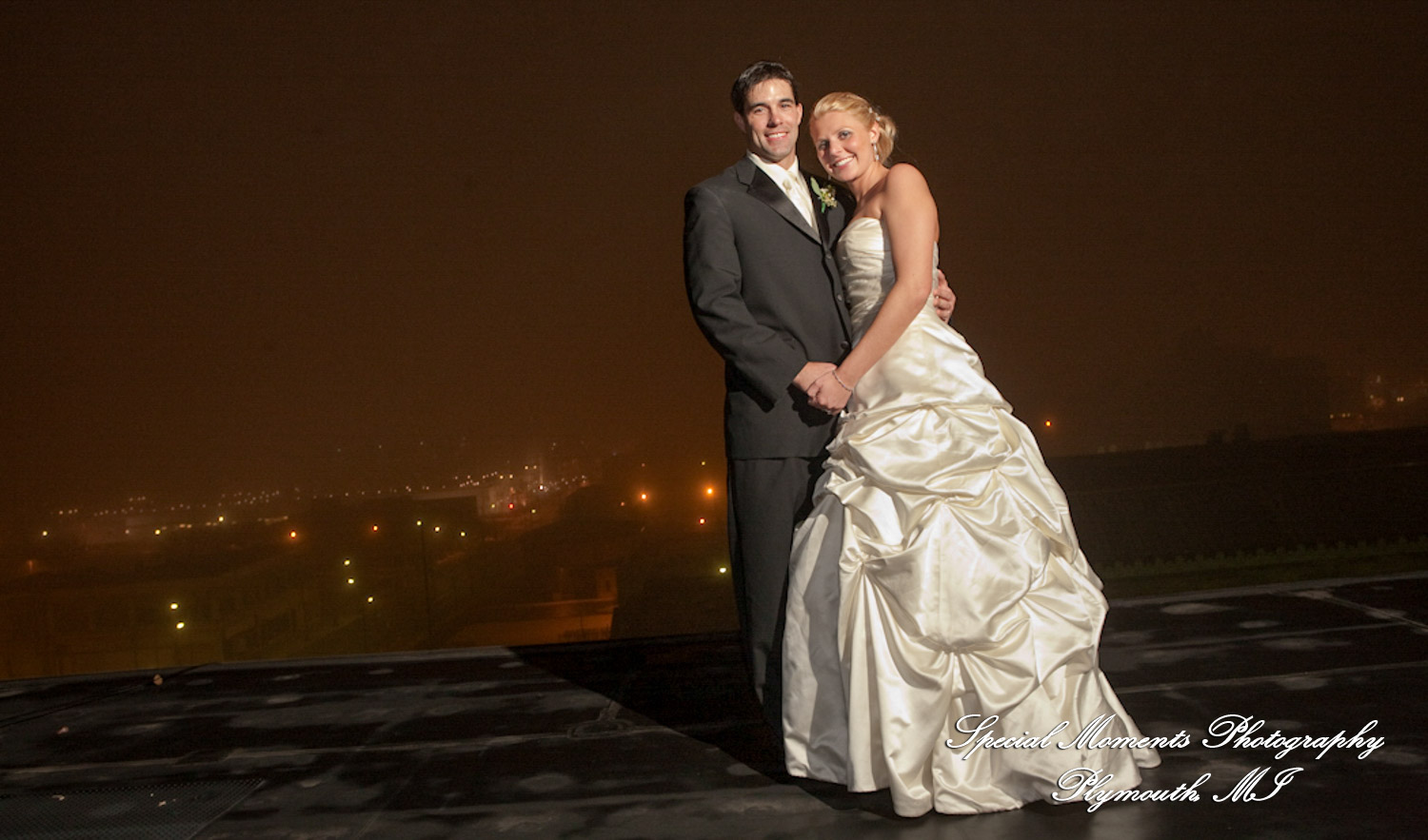 Katie & Mike at The Toledo Club Toledo OH wedding photograph