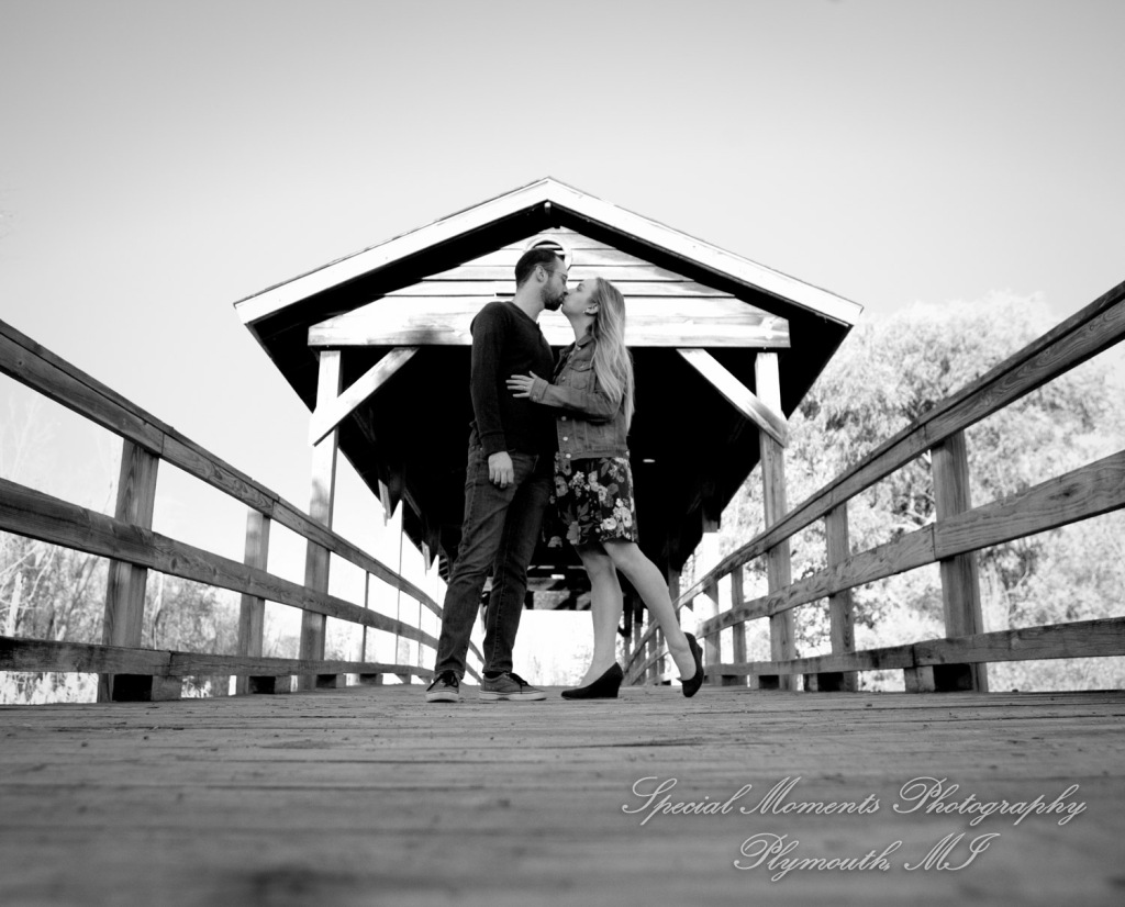 Elizabeth & Joe at Robert Long Park Commerce Twp. MI engagement photography
