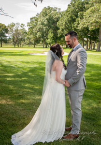 Emily & Christopher at Bay Pointe Golf Club West Bloomfield MI wedding photography
