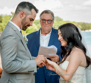 Emily & Christopher at Bay Pointe Golf Club West Bloomfield MI wedding photography