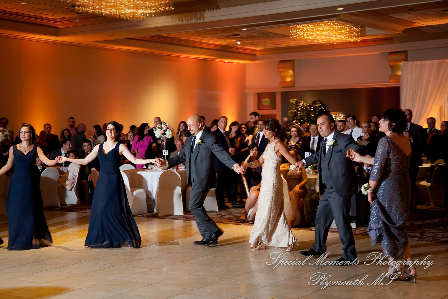 Stefanie & David at Larsa Palace Banquet Facility Warren MI wedding photography