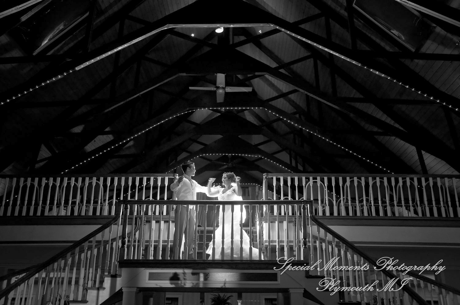 Stefanie & David at Larsa Palace Banquet Facility Warren MI wedding photography