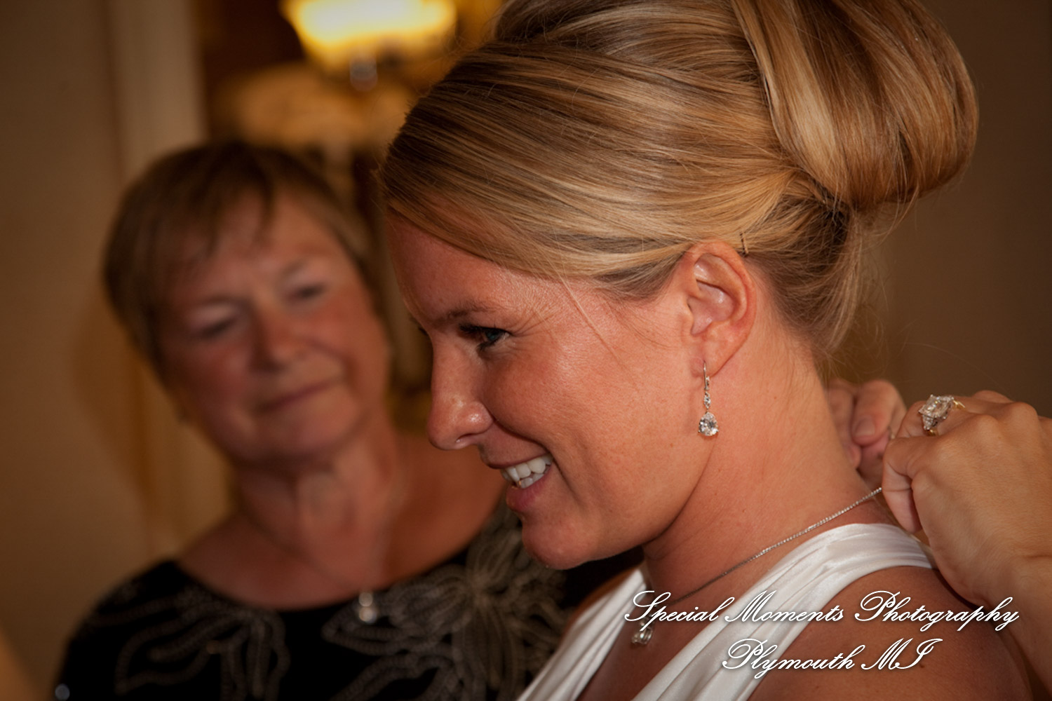 Chris & Shanyn at Martha-Mary Chapel Greenfield Village Dearborn MI wedding photograph