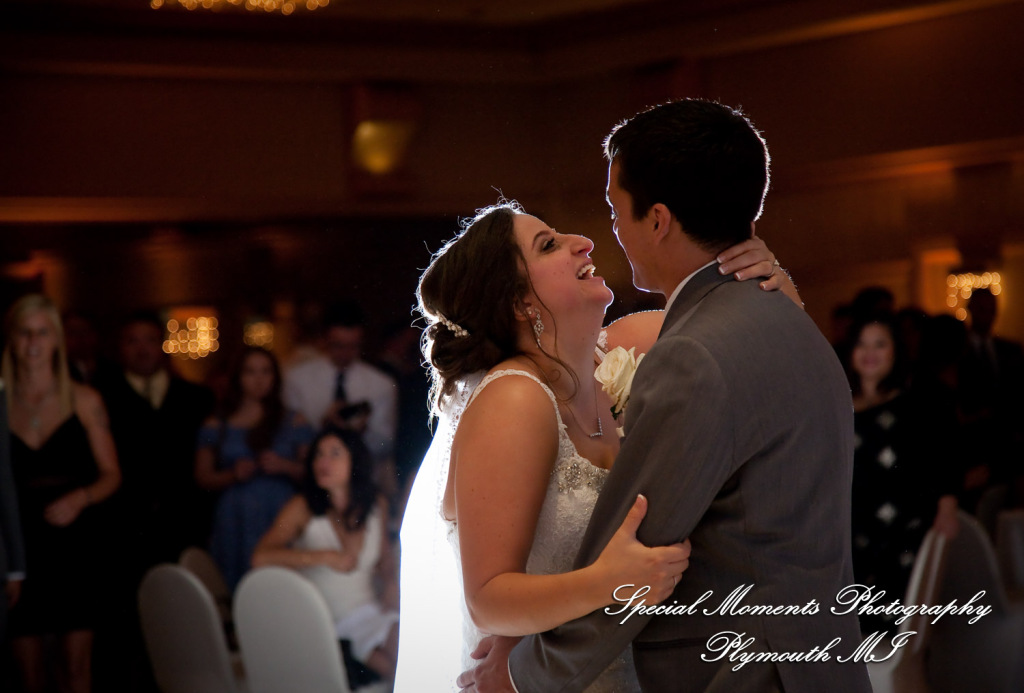 David & Steph at Larsa Palace Banquet Facility Warren MI wedding photograph