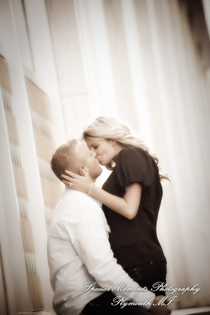 Julie & Steve at Downtown Detroit engagement photograph 5 Star - Julie & Steve at Downtown Detroit engagement photograph