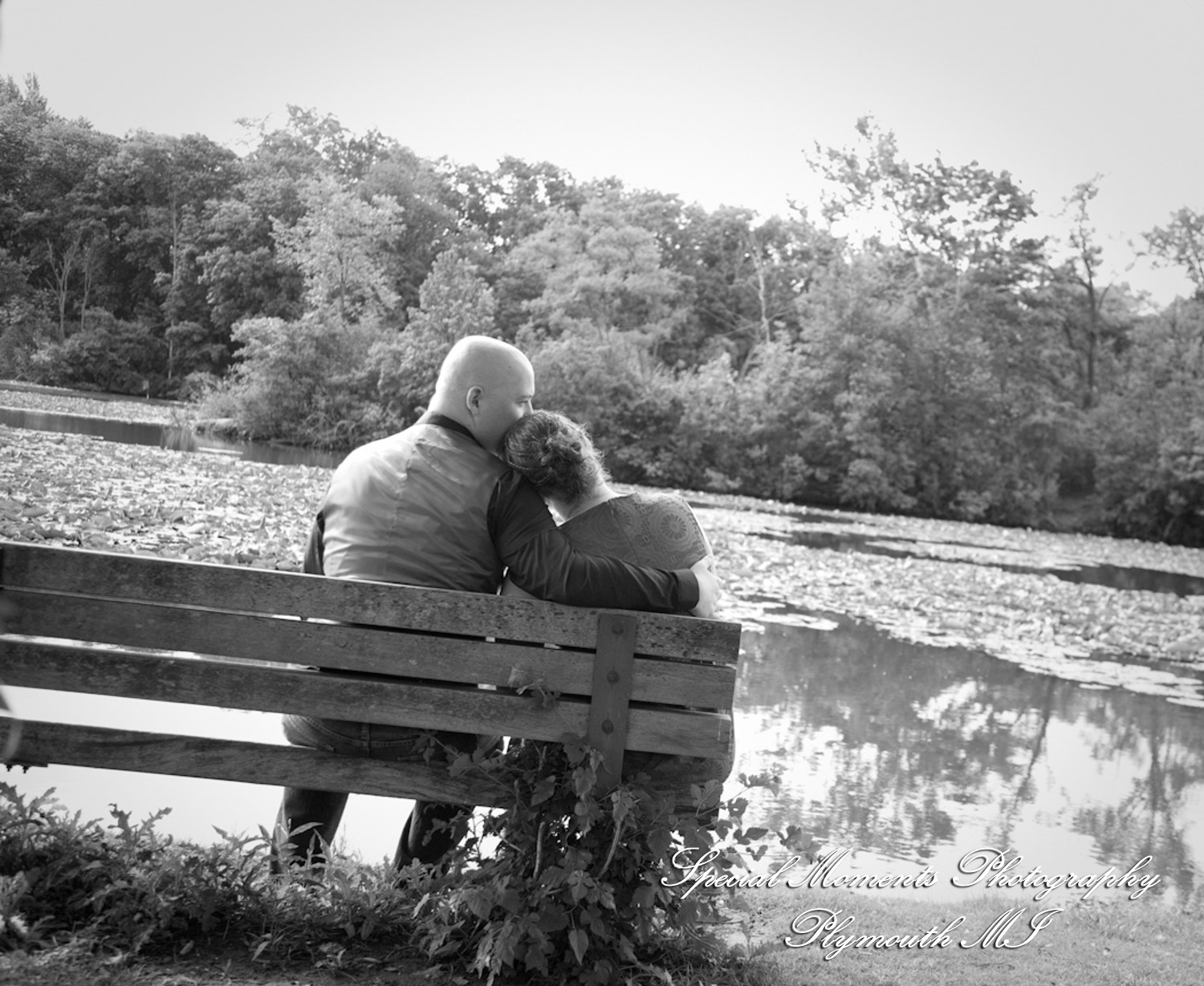 Sara & Andrew at Wilcox Lake Park Plymouth MI engagement photography